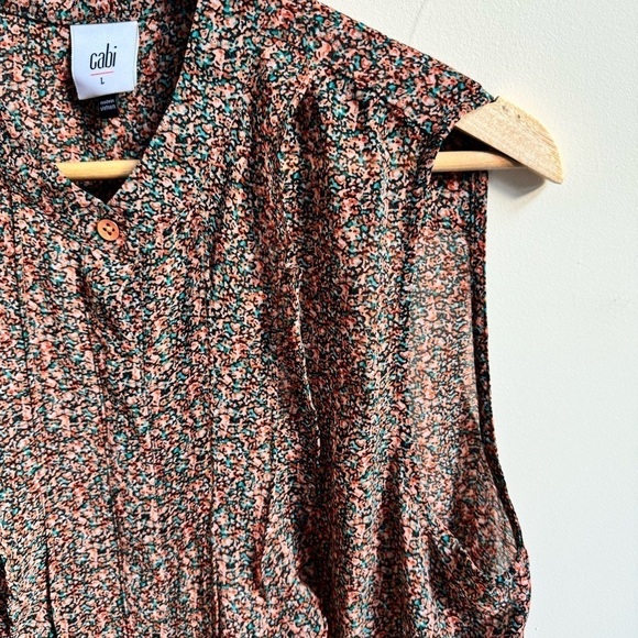 CAbi The Ruffle Top Floral Print Sleeveless Womens Size L Chiffon Blouse 6319 - Picture 3 of 14